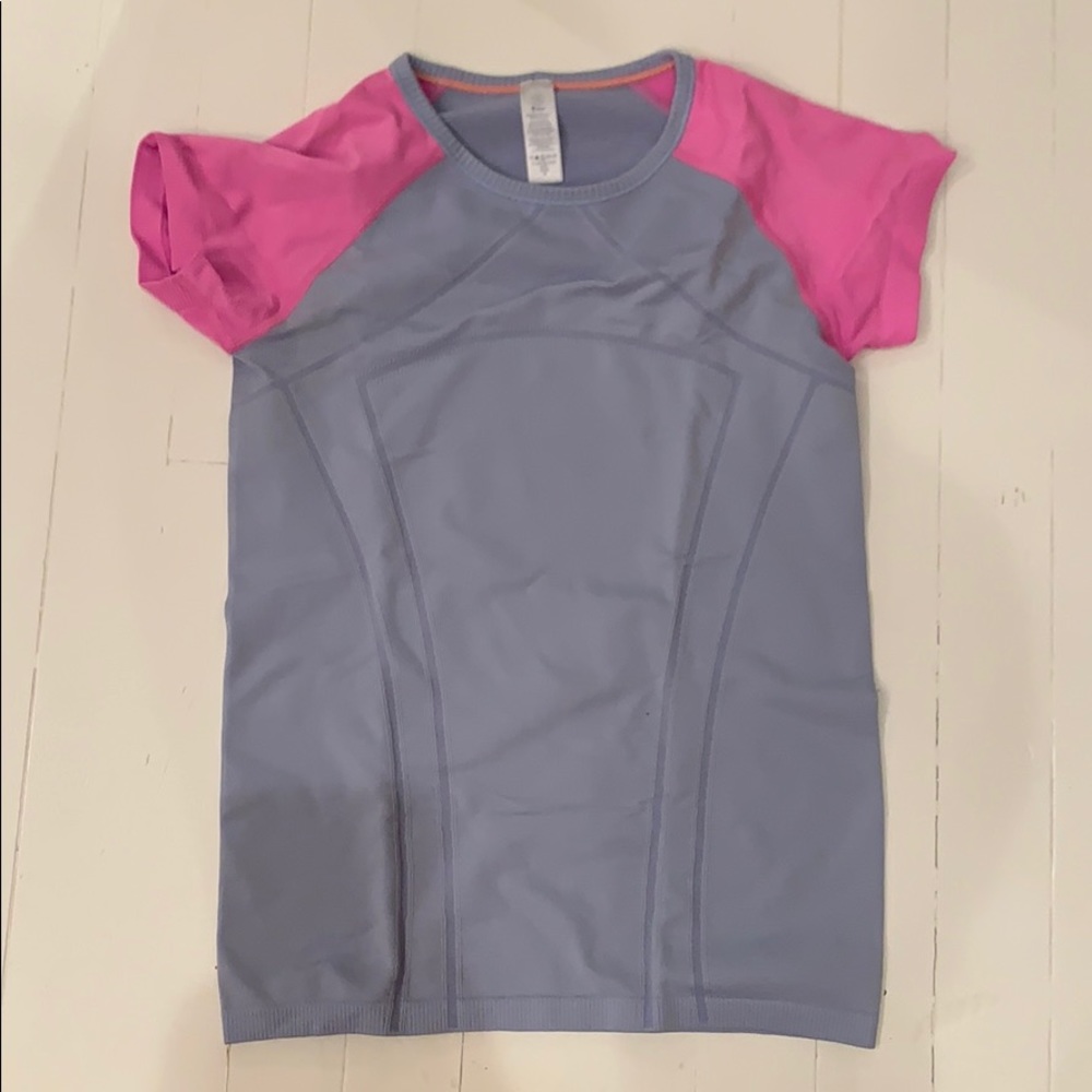 Ivivva top